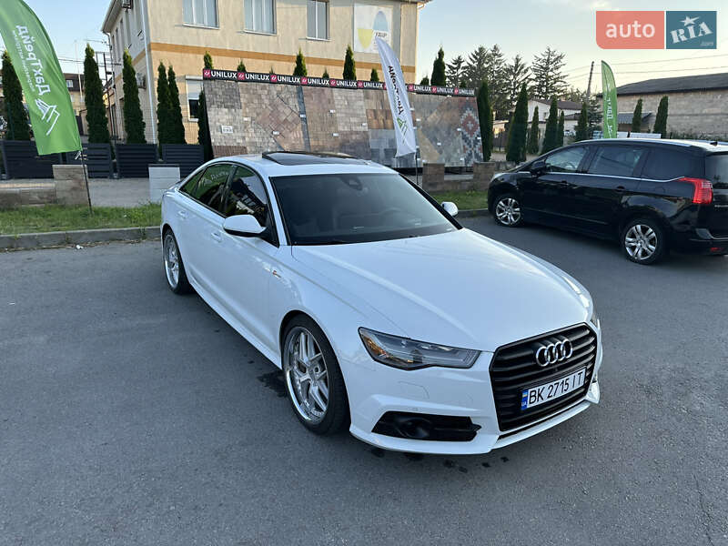 Седан Audi A6 2015 в Рівному