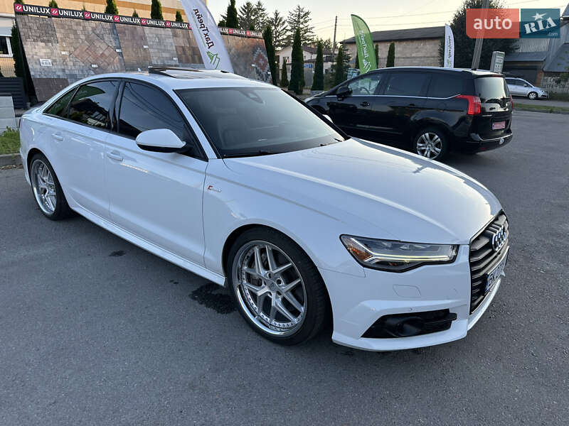 Седан Audi A6 2015 в Рівному