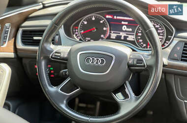 Седан Audi A6 2016 в 