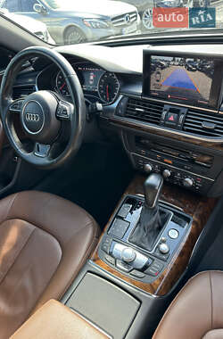 Седан Audi A6 2015 в 
