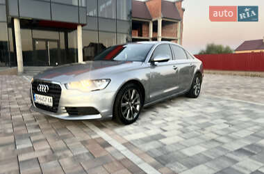 Седан Audi A6 2013 в 