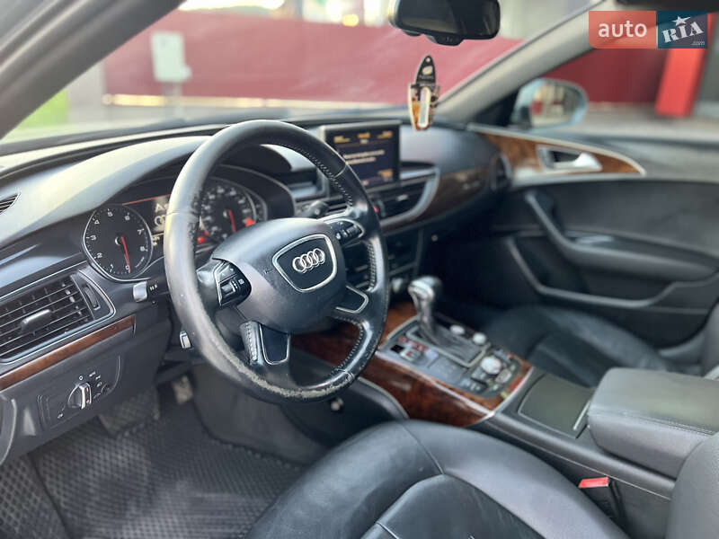 Седан Audi A6 2013 в Тячеве