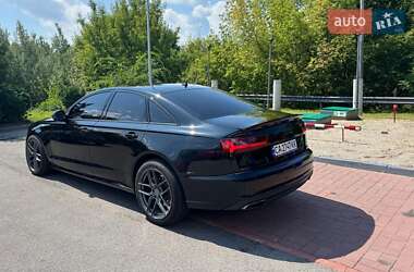 Седан Audi A6 2015 в 