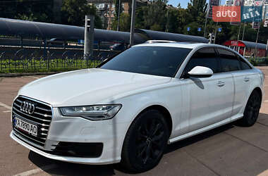 Седан Audi A6 2015 в 