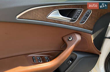Седан Audi A6 2015 в 
