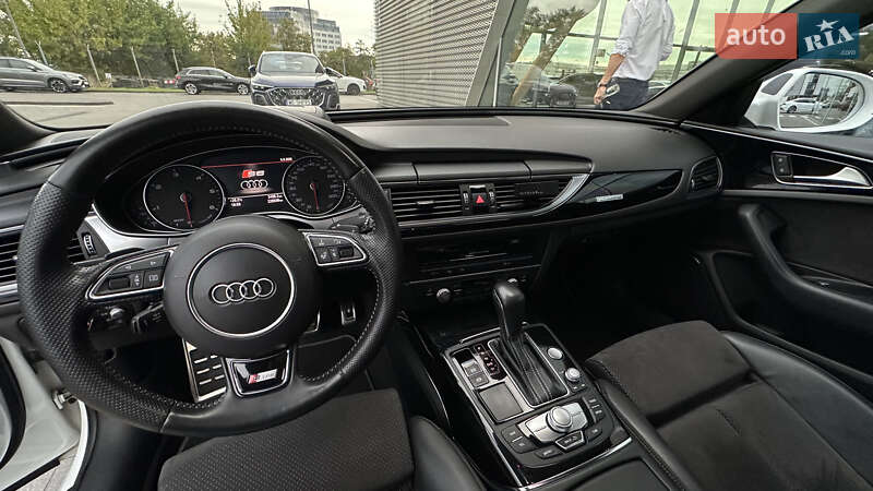 Универсал Audi A6 2015 в Львове