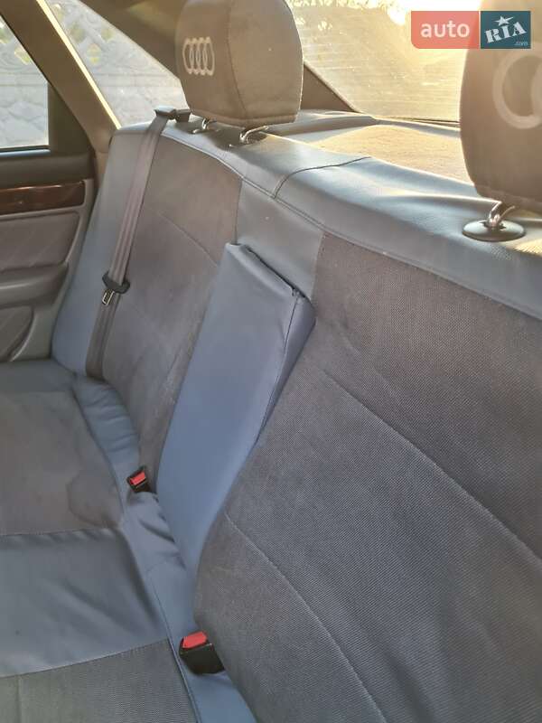 Седан Audi A6 1996 в Камне-Каширском