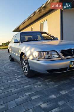 Седан Audi A6 1996 в Камені-Каширському