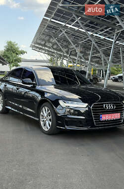 Седан Audi A6 2016 в 