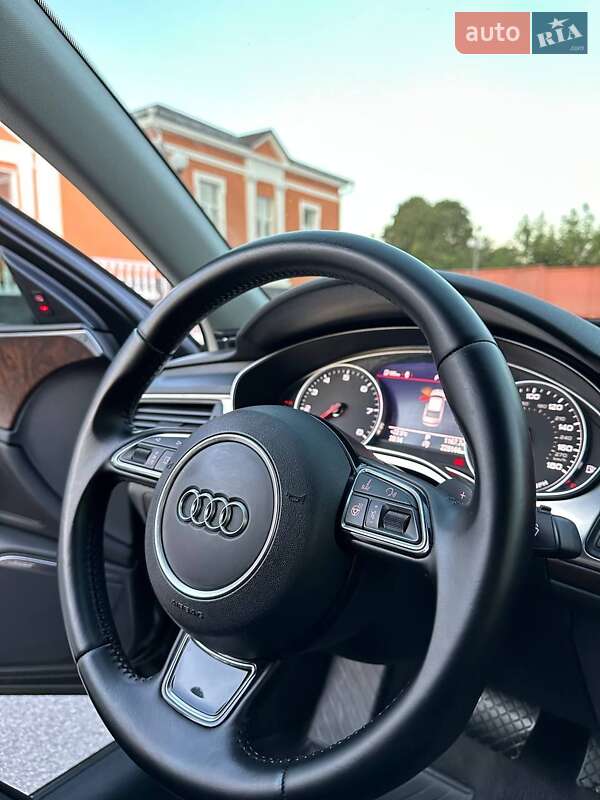 Седан Audi A6 2015 в Хмельнике
