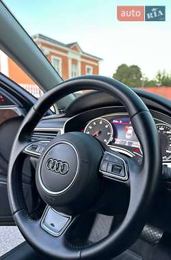 Седан Audi A6 2015 в 