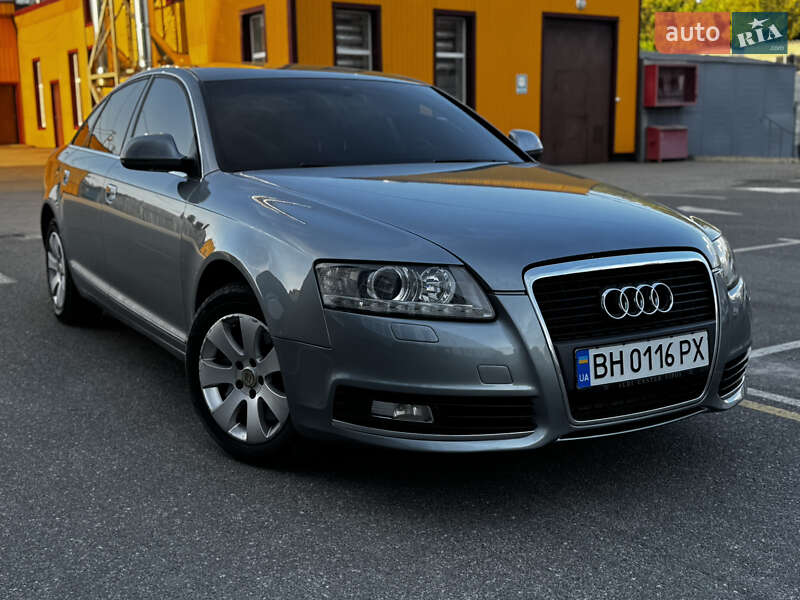 Седан Audi A6 2010 в 