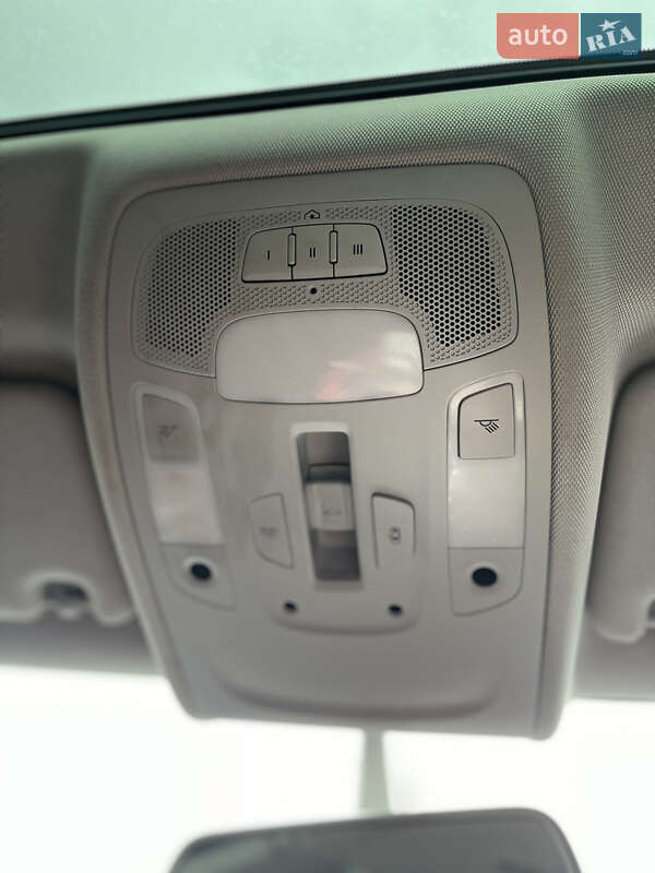 Седан Audi A6 2015 в Рава-Русской