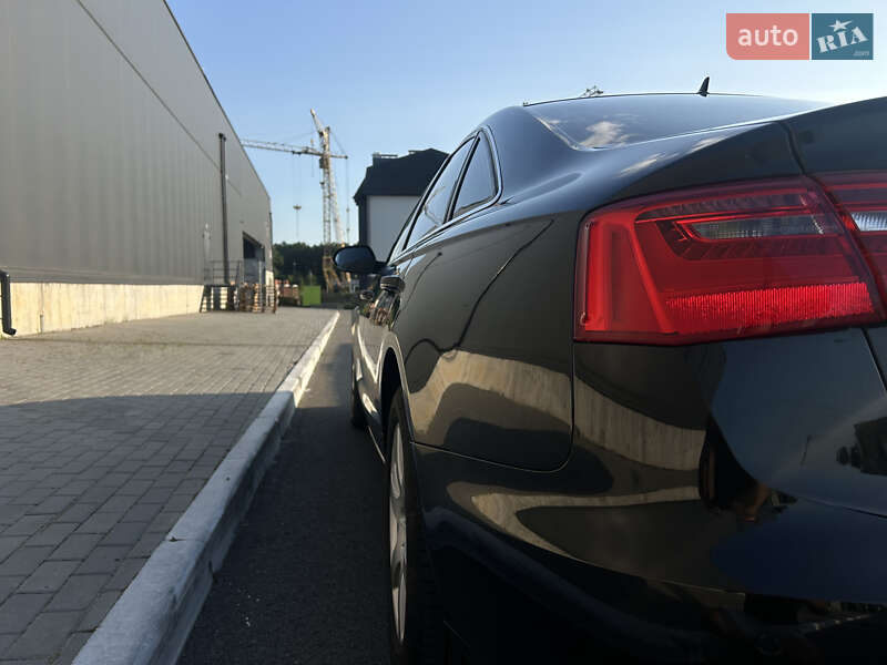 Седан Audi A6 2012 в Киеве