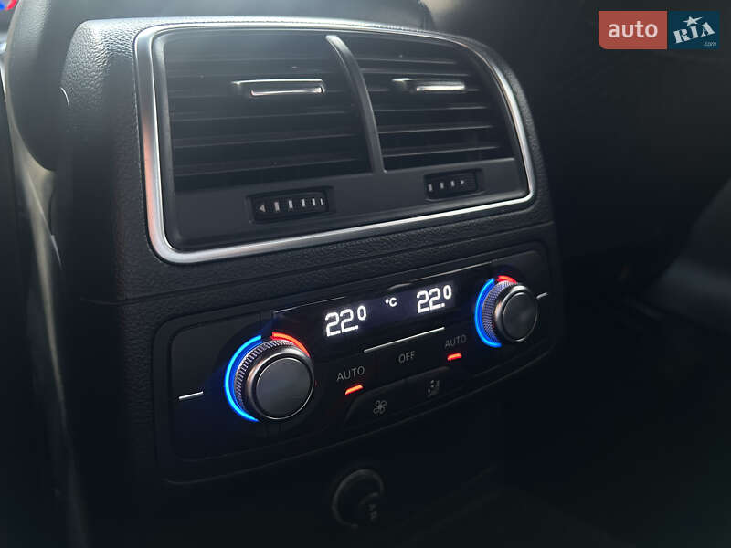 Седан Audi A6 2012 в Киеве