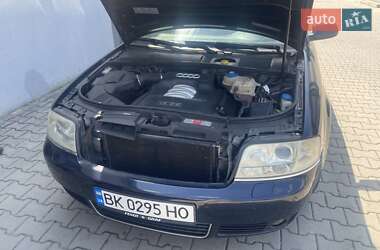 Седан Audi A6 2004 в 