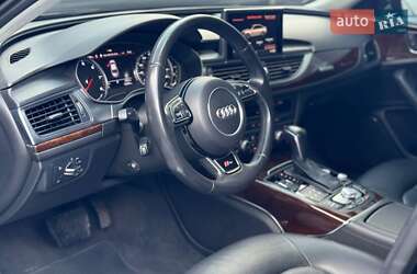 Седан Audi A6 2016 в 