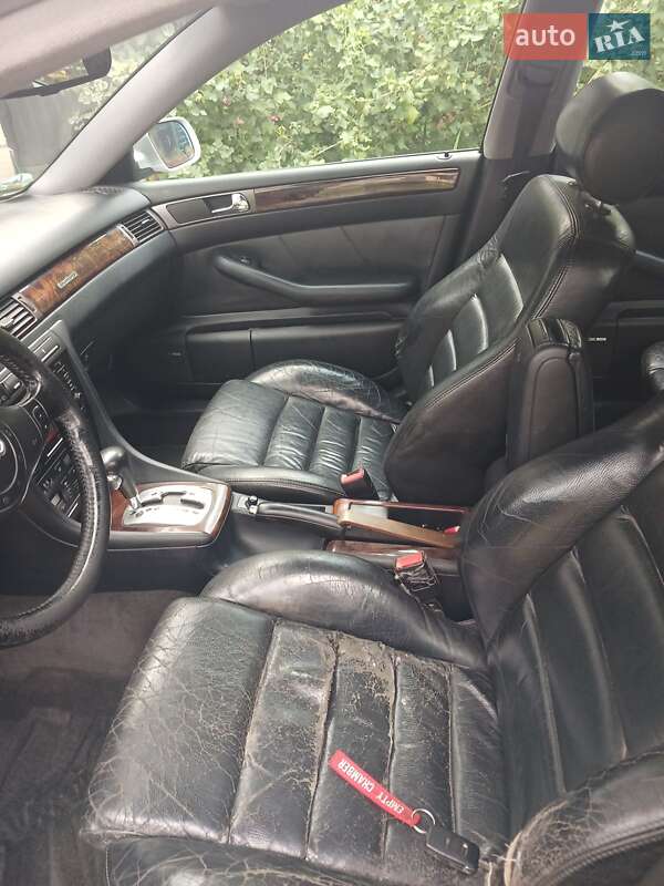 Универсал Audi A6 2000 в Киеве