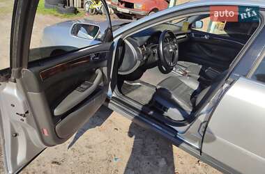 Седан Audi A6 2000 в 