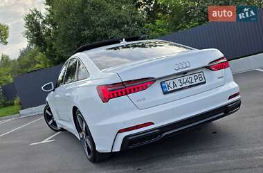 Седан Audi A6 2021 в 