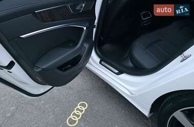 Седан Audi A6 2021 в 