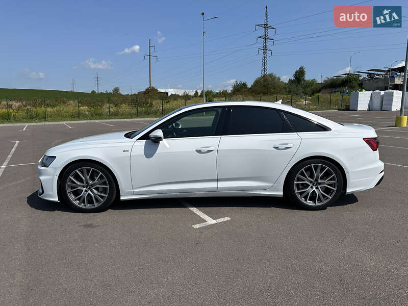 Седан Audi A6 2019 в Ровно