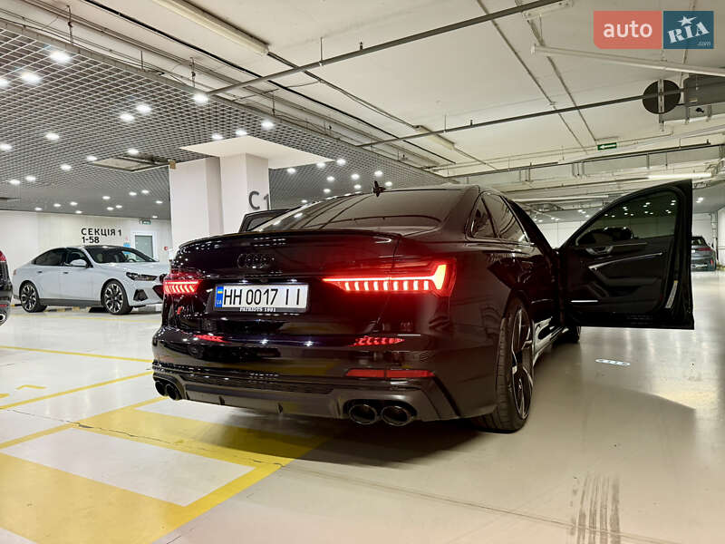 Седан Audi A6 2019 в Киеве
