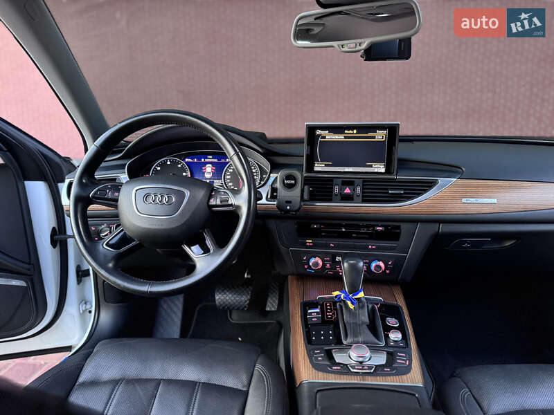 Седан Audi A6 2016 в Одессе