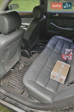Универсал Audi A6 2002 в 