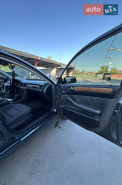 Универсал Audi A6 2002 в 