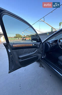 Универсал Audi A6 2002 в 