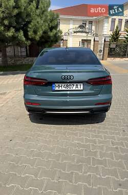 Седан Audi A6 2020 в 