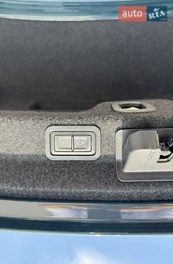 Седан Audi A6 2020 в 