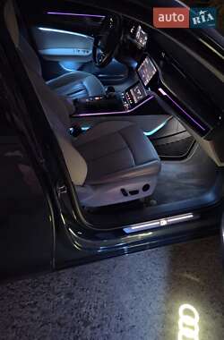 Седан Audi A6 2020 в 