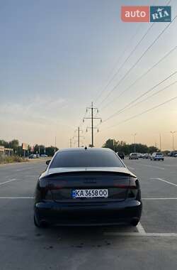 Седан Audi A6 2012 в 