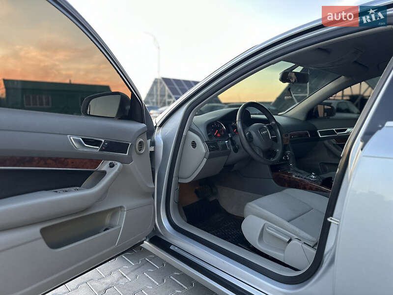 Седан Audi A6 2005 в Владимире