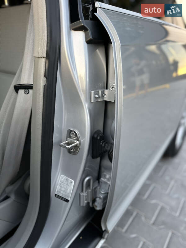 Седан Audi A6 2005 в Владимире