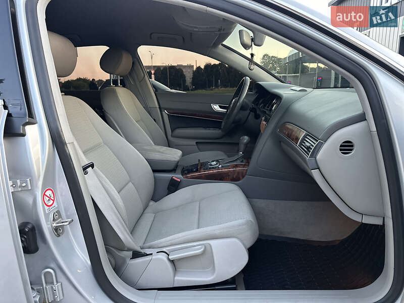 Седан Audi A6 2005 в Владимире