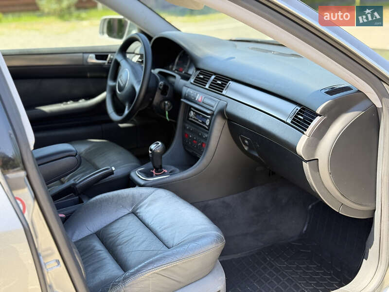 Универсал Audi A6 2002 в Самборе