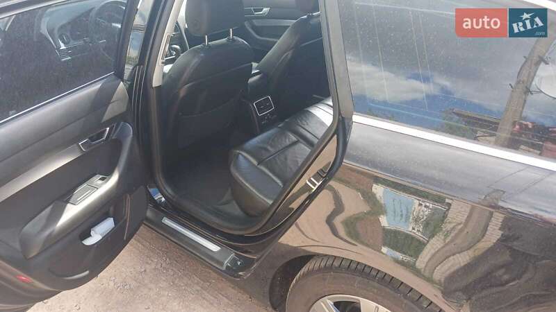 Универсал Audi A6 2010 в Коростене
