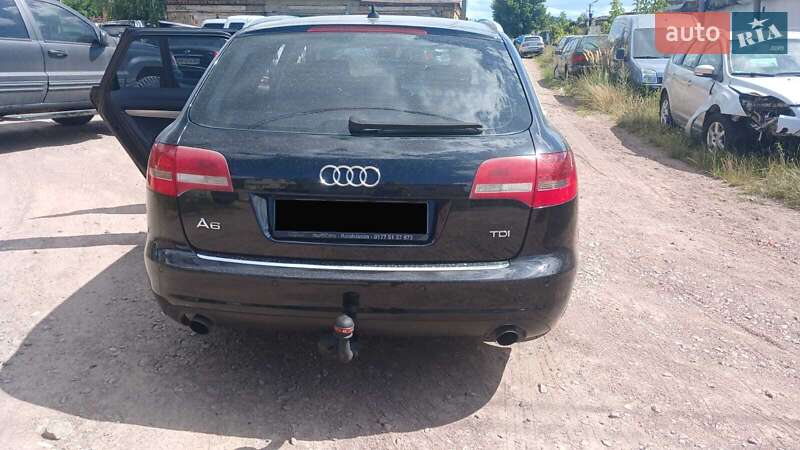 Универсал Audi A6 2010 в Коростене