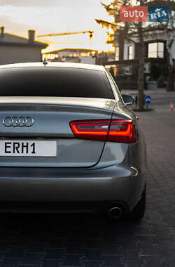 Седан Audi A6 2012 в 
