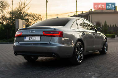 Седан Audi A6 2012 в 