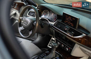 Седан Audi A6 2012 в 