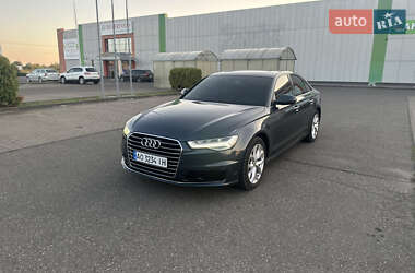 Седан Audi A6 2015 в 