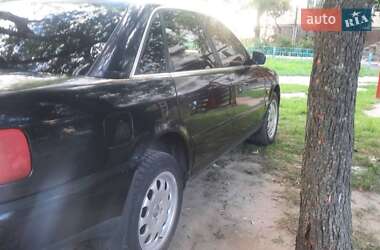 Седан Audi A6 1995 в 