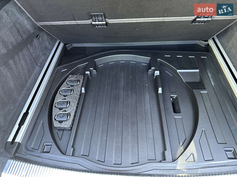 Універсал Audi A6 2012 в Івано-Франківську