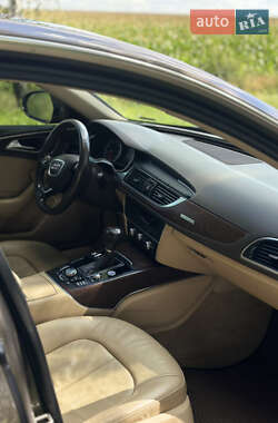Седан Audi A6 2011 в 