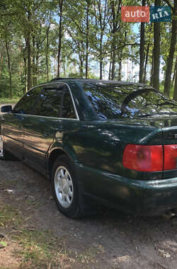 Седан Audi A6 1995 в 