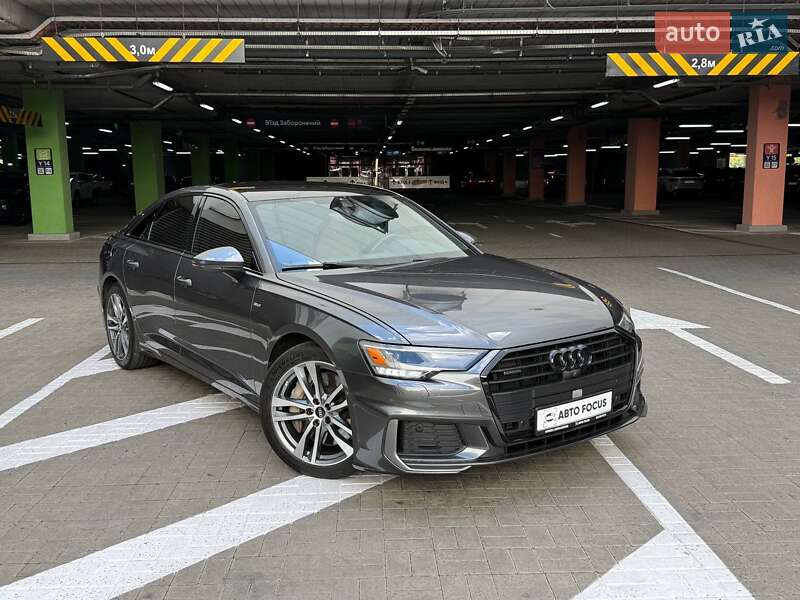 Седан Audi A6 2021 в 